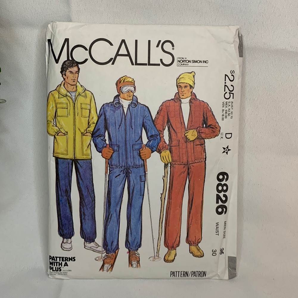 Vintage Simplicity MENS small 34-36 jogging suit w/pants, shorts & hoodie jacket